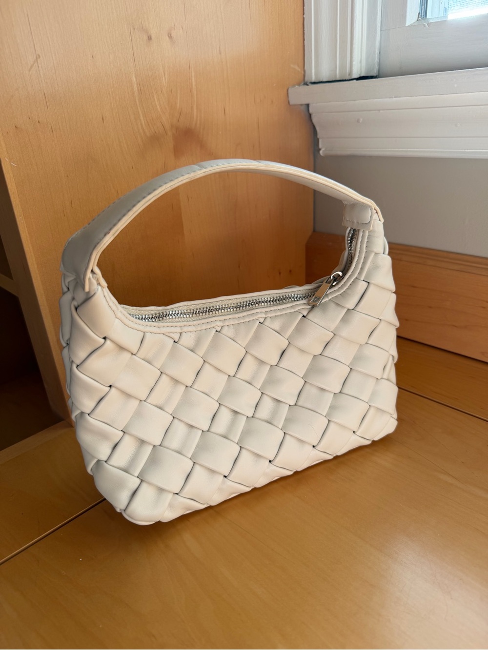 Zara Cream Woven Shoulder Bag